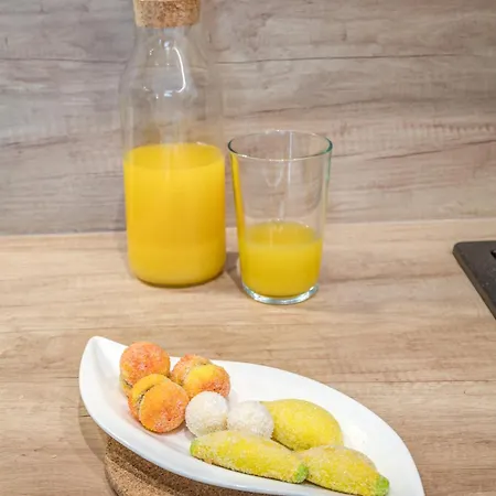 Modern Two-bedroom Iva Stobrec Split