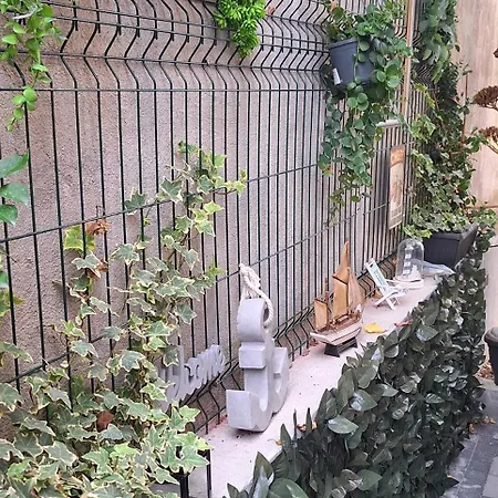 Modern Two-bedroom Iva Stobrec *